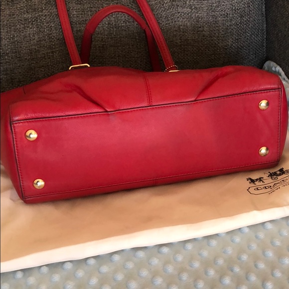 Medium size ๐ ๐ *Coach* - Picture 3 of 5